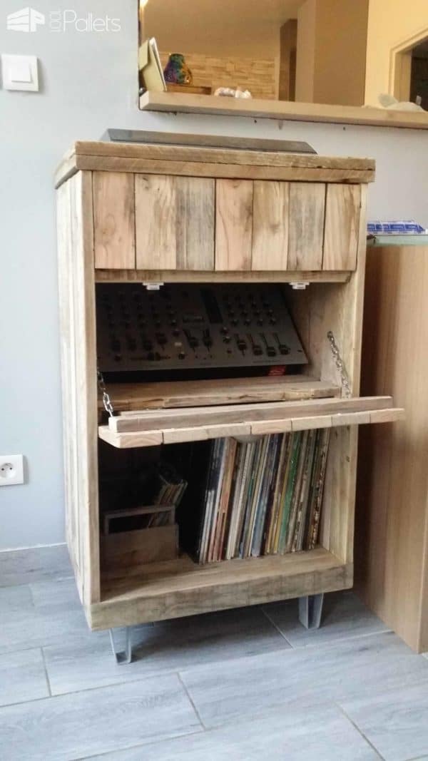 Pallet Turntable Stand & Lp Records Cabinet Pallet Cabinets & Wardrobes Pallet Turntable Stand & Lp Records Cabinet Pallet Cabinets & Wardrobes