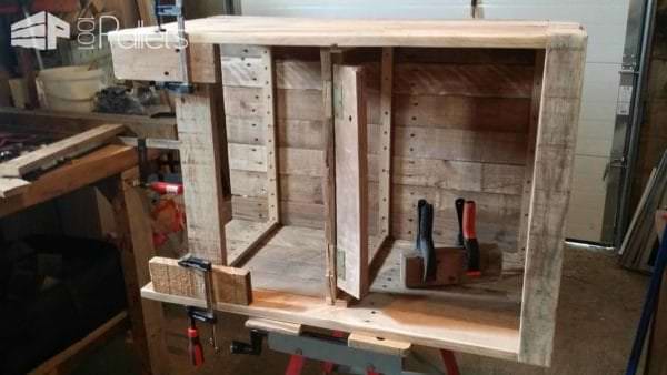 Pallet Turntable Stand & Lp Records Cabinet Pallet Cabinets & Wardrobes Pallet Turntable Stand & Lp Records Cabinet Pallet Cabinets & Wardrobes