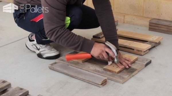 Diy: Pallet Kids Table & Chair DIY Pallet Tutorials Fun Pallet Crafts for Kids Pallet Benches, Pallet Chairs & Stools Diy: Pallet Kids Table & Chair DIY Pallet Tutorials Fun Pallet Crafts for Kids Pallet Benches, Pallet Chairs & Stools