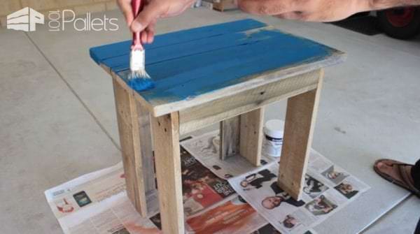 Diy: Pallet Kids Table & Chair DIY Pallet Tutorials Fun Pallet Crafts for Kids Pallet Benches, Pallet Chairs & Stools Diy: Pallet Kids Table & Chair DIY Pallet Tutorials Fun Pallet Crafts for Kids Pallet Benches, Pallet Chairs & Stools