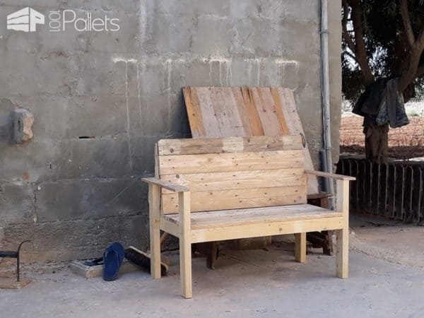 Garden Bench from Wood Pallets Pallet Benches, Pallet Chairs & Stools Garden Bench from Wood Pallets Pallet Benches, Pallet Chairs & Stools