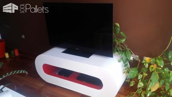 35 Amazing Tv Stands & Cabinets Made Out Of Wood Pallets Pallet TV Stands & Racks 35 Amazing Tv Stands & Cabinets Made Out Of Wood Pallets Pallet TV Stands & Racks