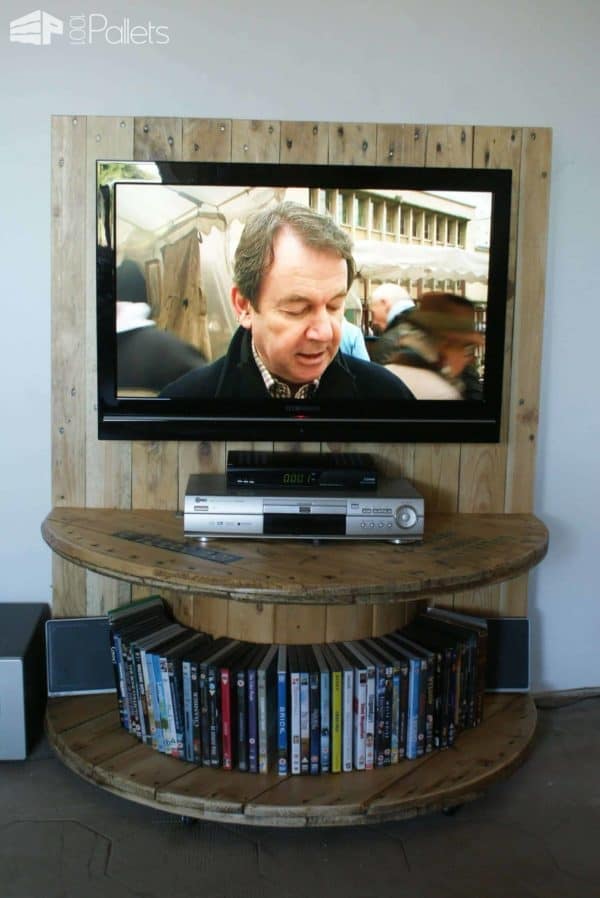35 Amazing Tv Stands & Cabinets Made Out Of Wood Pallets Pallet TV Stands & Racks 35 Amazing Tv Stands & Cabinets Made Out Of Wood Pallets Pallet TV Stands & Racks