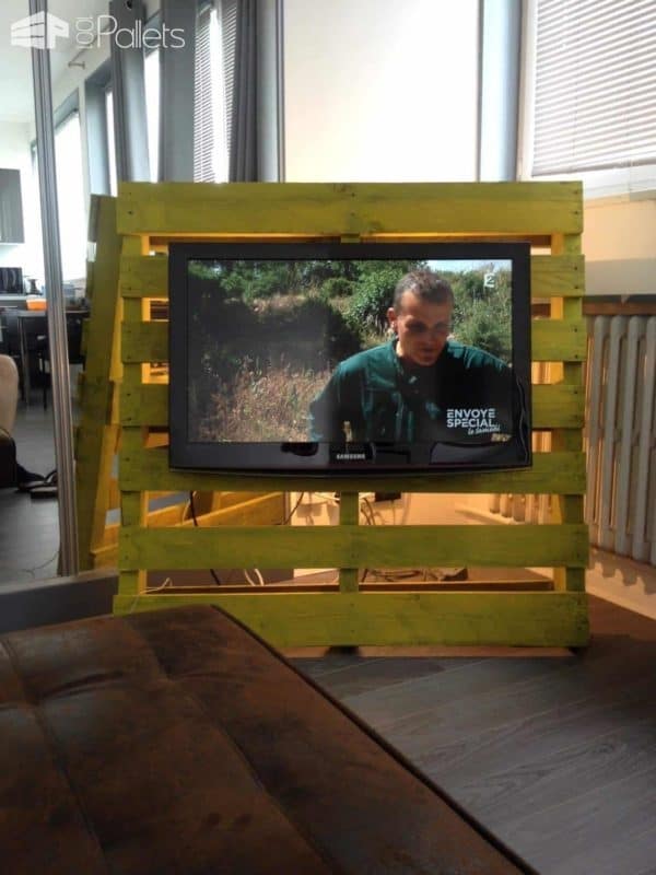 35 Amazing Tv Stands & Cabinets Made Out Of Wood Pallets Pallet TV Stands & Racks 35 Amazing Tv Stands & Cabinets Made Out Of Wood Pallets Pallet TV Stands & Racks