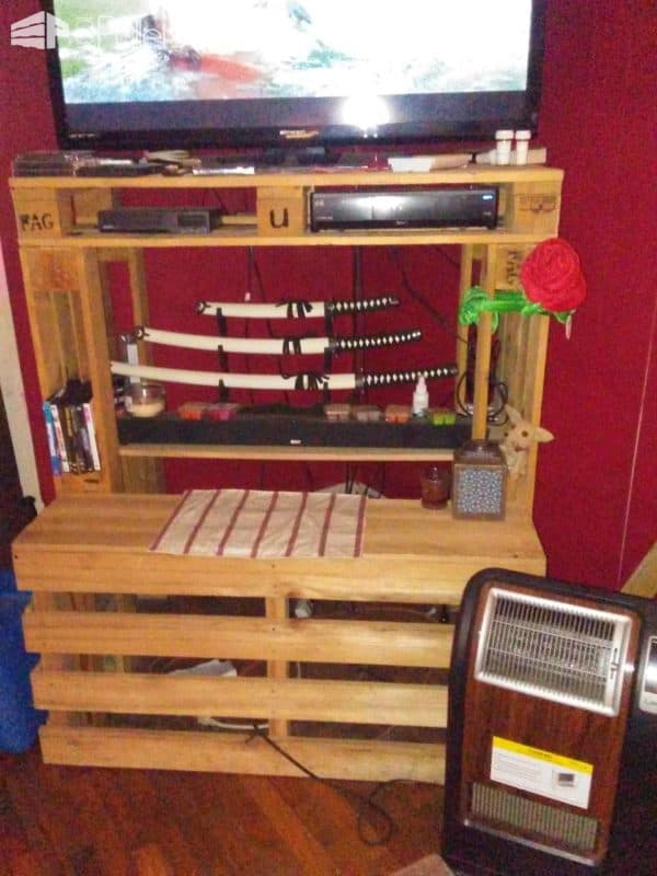 35 Amazing Tv Stands & Cabinets Made Out Of Wood Pallets Pallet TV Stands & Racks 35 Amazing Tv Stands & Cabinets Made Out Of Wood Pallets Pallet TV Stands & Racks