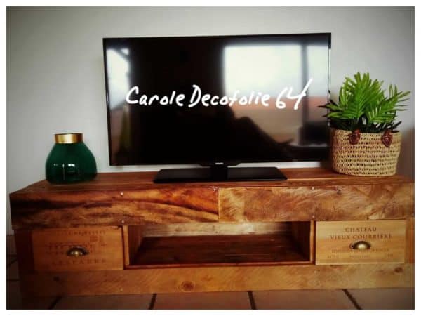 Pallet Tv Stand with Wine Crate Drawers Pallet TV Stands & Racks Pallet Tv Stand with Wine Crate Drawers Pallet TV Stands & Racks