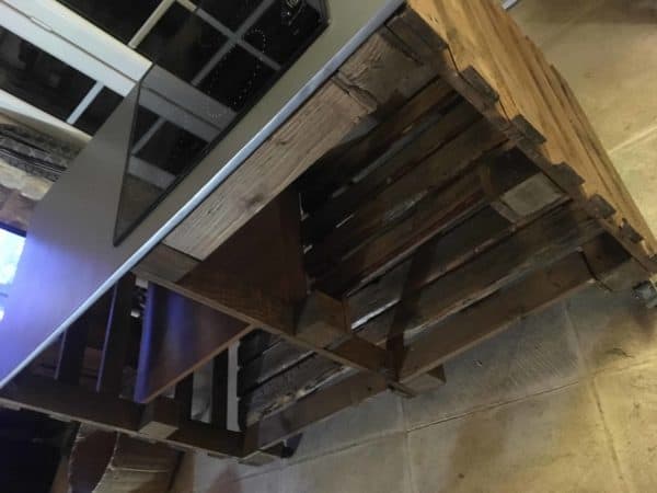 Pallet Kitchen Island with Cooktop Pallet Desks & Pallet Tables Pallet Kitchen Island with Cooktop Pallet Desks & Pallet Tables