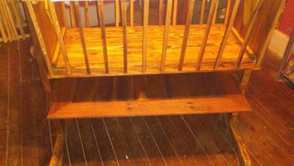 Reclaimed Pallet Baby Cradle Pallet Beds, Pallet Headboards & Frames Reclaimed Pallet Baby Cradle Pallet Beds, Pallet Headboards & Frames