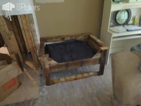 Double Pallet Dog Bed Animal Pallet Houses & Pallet Supplies Double Pallet Dog Bed Animal Pallet Houses & Pallet Supplies