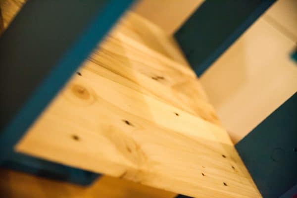 Pallet Bedside Table Pallet Desks & Pallet Tables Pallet Bedside Table Pallet Desks & Pallet Tables