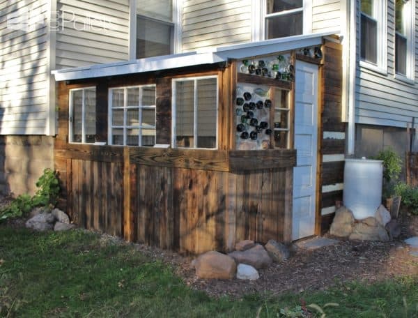 Yogarden Pallet Greenhouse Pallet Sheds, Cabins, Huts & Playhouses Yogarden Pallet Greenhouse Pallet Sheds, Cabins, Huts & Playhouses