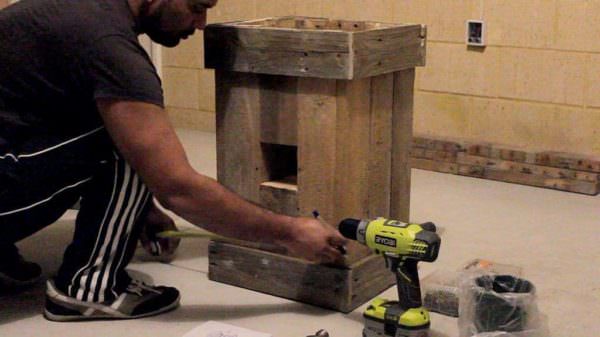 Diy: Build a Tulsi Manch Out of Pallet Wood DIY Pallet Tutorials DIY Pallet Video Tutorials Pallet Home Décor Ideas Diy: Build a Tulsi Manch Out of Pallet Wood DIY Pallet Tutorials DIY Pallet Video Tutorials Pallet Home Décor Ideas