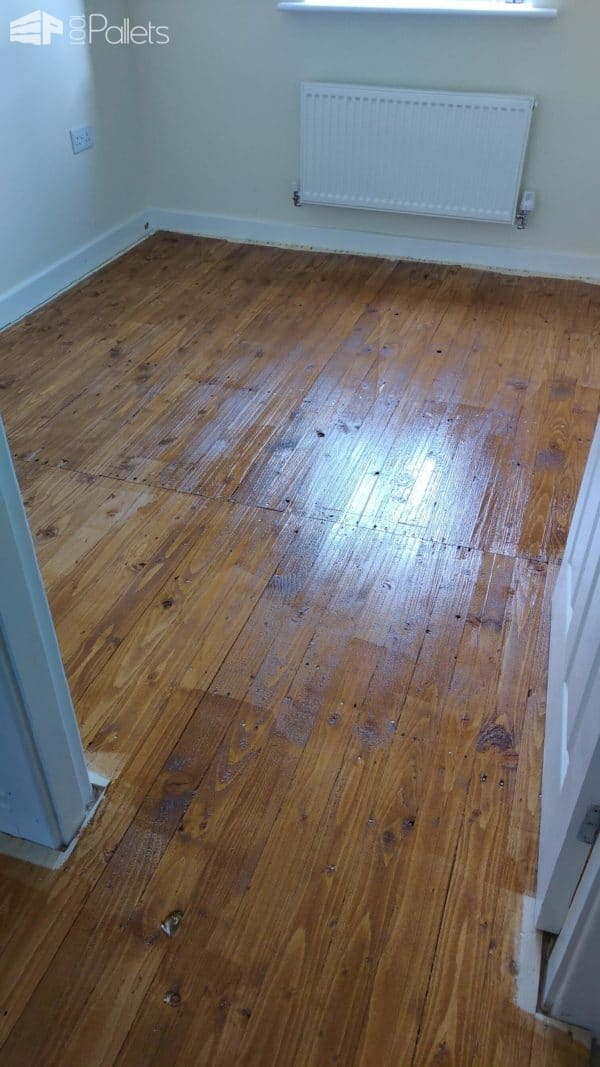 Flooring with Upcycled Pallets Pallet Floors & Decks Flooring with Upcycled Pallets Pallet Floors & Decks