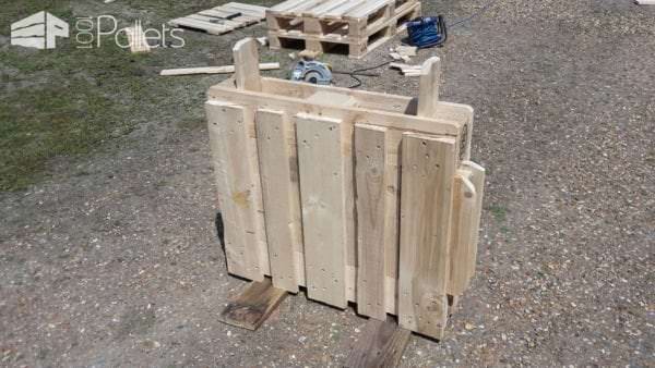 Lego Style Pallet Bricks Pallet Walls & Pallet Doors Lego Style Pallet Bricks Pallet Walls & Pallet Doors