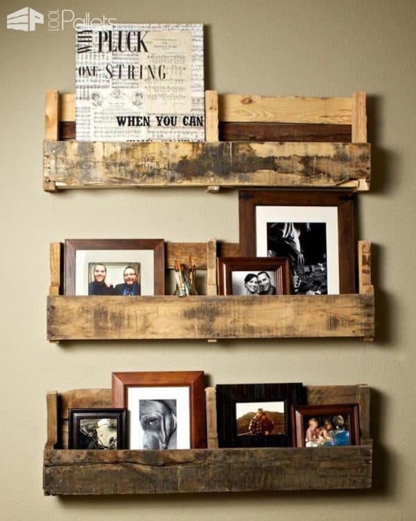 Practical Ways to Use Wall Shelves to Personalize a Dorm Space Pallet Shelves & Pallet Coat Hangers Practical Ways to Use Wall Shelves to Personalize a Dorm Space Pallet Shelves & Pallet Coat Hangers