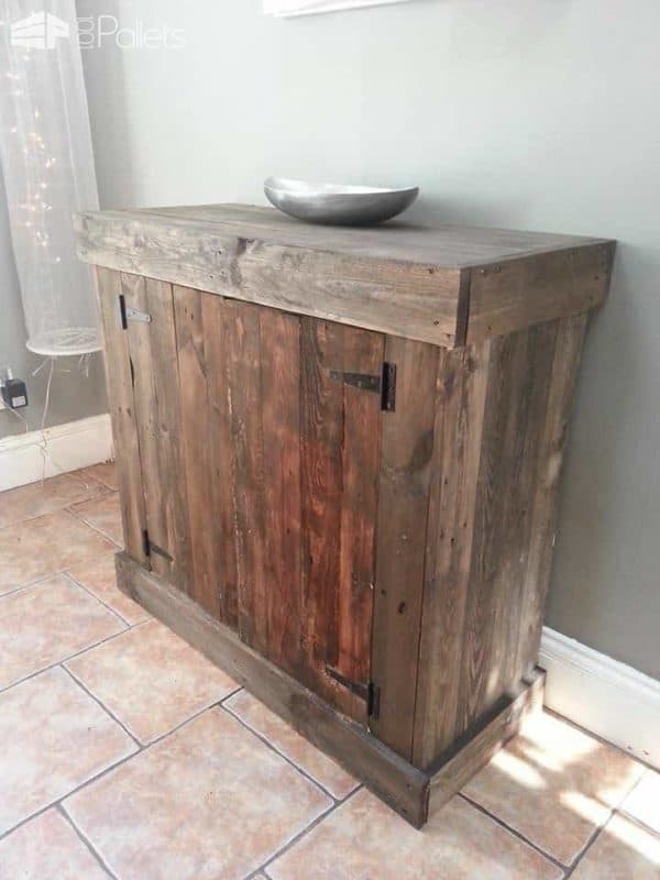 Top Tips on How to Upcycle Wooden Pallets in Order to Create Stylish and Useful Storage Spaces in Your Home Pallet Furniture Top Tips on How to Upcycle Wooden Pallets in Order to Create Stylish and Useful Storage Spaces in Your Home Pallet Furniture
