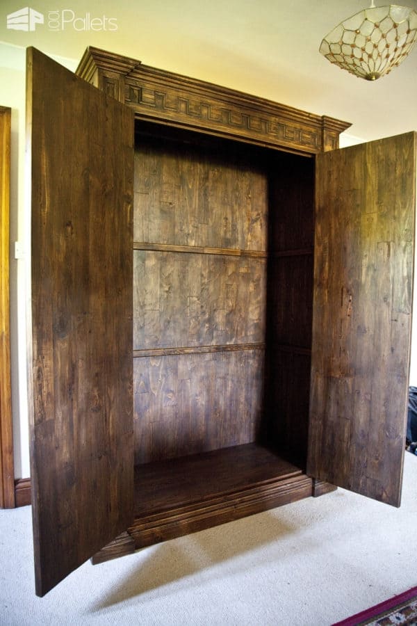 Wardrobe Made Out of Pallet Timber Pallet Cabinets & Wardrobes Wardrobe Made Out of Pallet Timber Pallet Cabinets & Wardrobes