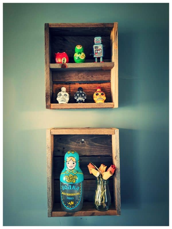 Super Simple Display Cabinet from Pallet Wood Scraps Pallet Bookcases & Bookshelves Pallet Shelves & Pallet Coat Hangers Super Simple Display Cabinet from Pallet Wood Scraps Pallet Bookcases & Bookshelves Pallet Shelves & Pallet Coat Hangers
