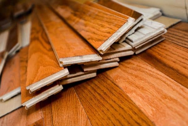 How Does House Humidity Affect Wood Furniture? Workshop and tools How Does House Humidity Affect Wood Furniture? Workshop and tools