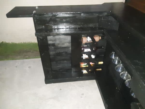 The Admiral’s Arms Pallet Bar Pallet Bars The Admiral’s Arms Pallet Bar Pallet Bars