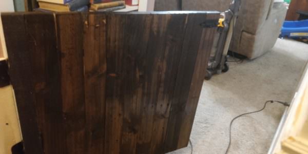 Child/Pet Gate From a Few Pallets Pallet Walls & Pallet Doors Child/Pet Gate From a Few Pallets Pallet Walls & Pallet Doors