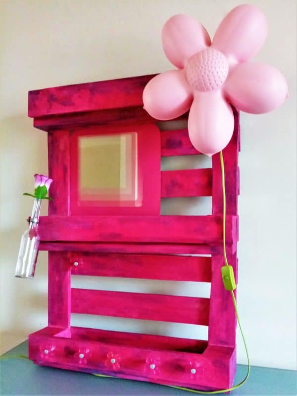 Pallet Transformed into a Shelf Pallet Shelves & Pallet Coat Hangers Pallet Transformed into a Shelf Pallet Shelves & Pallet Coat Hangers