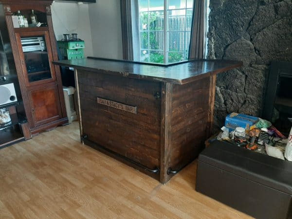 Pjay & Stacy’s Pallet Bar Pallet Bars Pjay & Stacy’s Pallet Bar Pallet Bars