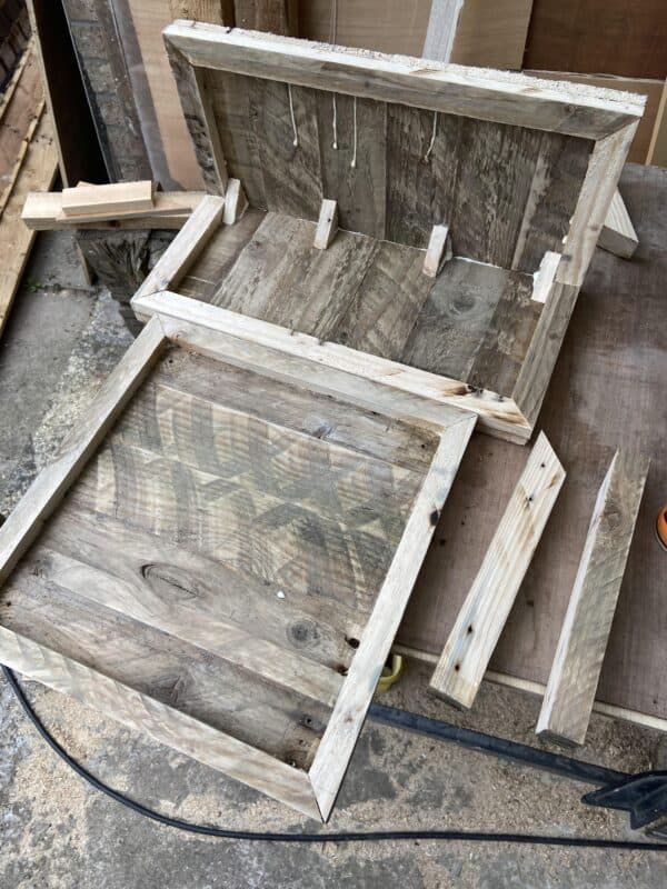 Pallet Bird Table Animal Pallet Houses & Pallet Supplies Pallet Bird Table Animal Pallet Houses & Pallet Supplies