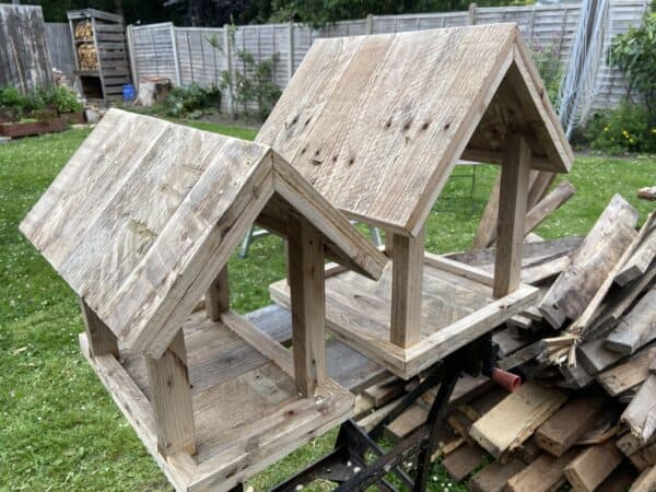 Pallet Bird Table Animal Pallet Houses & Pallet Supplies Pallet Bird Table Animal Pallet Houses & Pallet Supplies