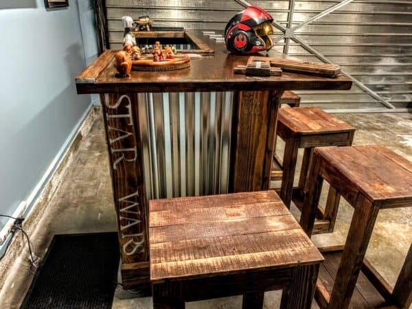 Rustic Bar with Pallet Bar Stools Pallet Benches, Pallet Chairs & Stools Rustic Bar with Pallet Bar Stools Pallet Benches, Pallet Chairs & Stools