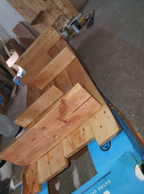 Multi-purpose Pallet Shelf From One Ordinary Pallet Pallet Shelves & Pallet Coat Hangers Multi-purpose Pallet Shelf From One Ordinary Pallet Pallet Shelves & Pallet Coat Hangers