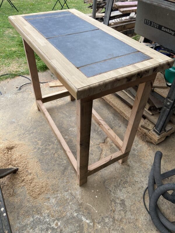 Bbq Table Made from Reclaimed Wood & Pallets Pallet Desks & Pallet Tables Bbq Table Made from Reclaimed Wood & Pallets Pallet Desks & Pallet Tables