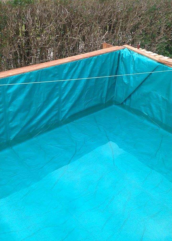 Build a Swimming Pool Out Of 40 Pallets Pallets in the Garden Build a Swimming Pool Out Of 40 Pallets Pallets in the Garden
