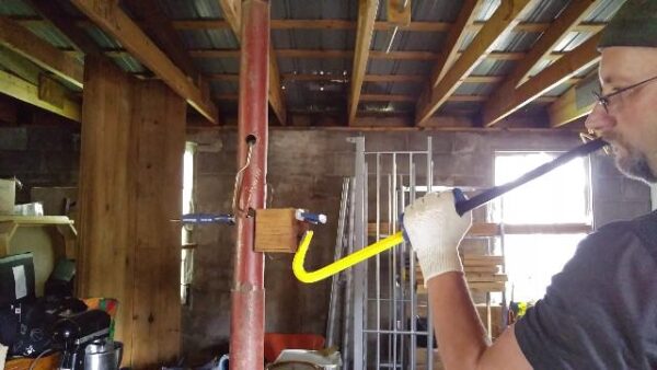 Easiest Ways to Remove Nails from Pallets Boards & Blocks DIY Pallet Video Tutorials Pallet Projects Easiest Ways to Remove Nails from Pallets Boards & Blocks DIY Pallet Video Tutorials Pallet Projects