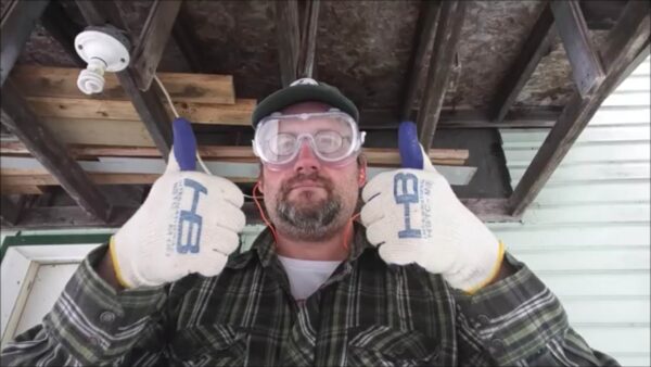 Easiest Ways to Remove Nails from Pallets Boards & Blocks DIY Pallet Video Tutorials Pallet Projects Easiest Ways to Remove Nails from Pallets Boards & Blocks DIY Pallet Video Tutorials Pallet Projects