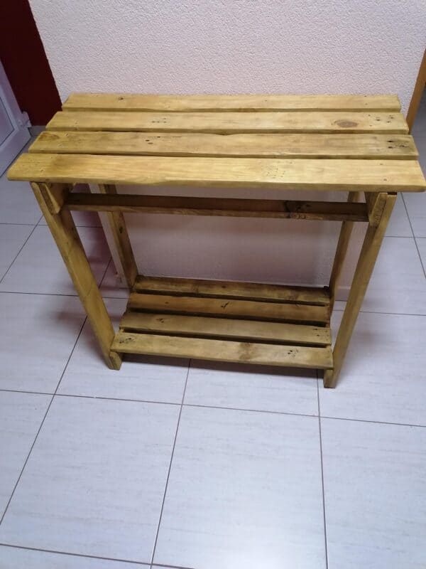 Multi-purpose Pallet High Table For Living Room Pallet Desks & Pallet Tables Multi-purpose Pallet High Table For Living Room Pallet Desks & Pallet Tables