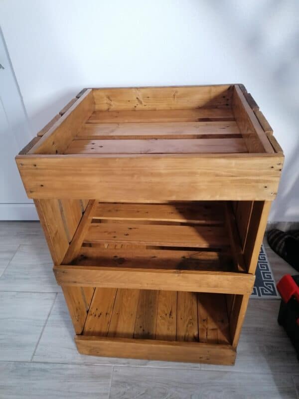 Multi-purpose Pallet Shelf For Computer Equipment Pallet Shelves & Pallet Coat Hangers Multi-purpose Pallet Shelf For Computer Equipment Pallet Shelves & Pallet Coat Hangers