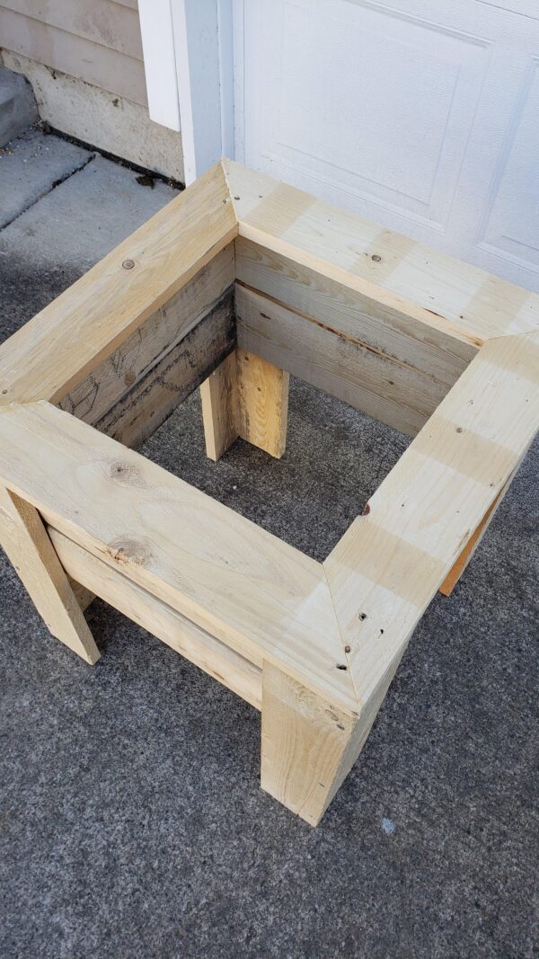 Pallet Flower Box Pallet Planters & Compost Bins Pallet Flower Box Pallet Planters & Compost Bins