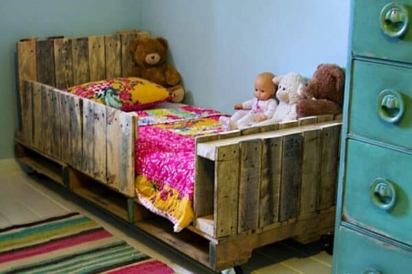 Wood Pallet Home Decor and Design Ideas Pallet Home Décor Ideas Wood Pallet Home Decor and Design Ideas Pallet Home Décor Ideas