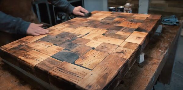 I Made a $1599 Coffee Table from Pallet Blocks and Epoxy Pallet Coffee Tables I Made a $1599 Coffee Table from Pallet Blocks and Epoxy Pallet Coffee Tables