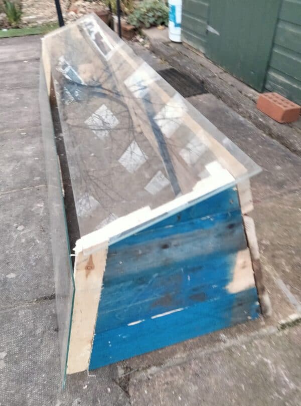 How I Made This Cold Frame From Pallet Wood & Discarded “Ikea” Glazed Doors Garden How I Made This Cold Frame From Pallet Wood & Discarded “Ikea” Glazed Doors Garden