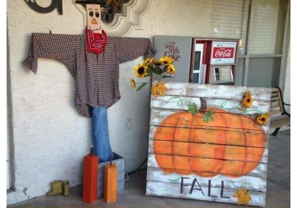 1001pallets.com-assorted-pallet-fall-decor-ideas-02
