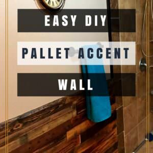 1001pallets.com-bathroom-gets-pallet-accent-wall-makeover-01