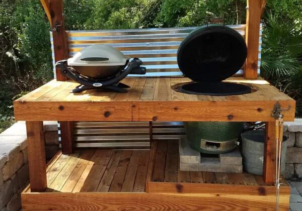 1001pallets.com-bbq-surround-pallet-table-02