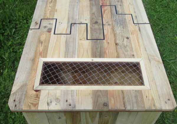 1001pallets.com-table-basse-et-ses-coffres-de-rangement-03