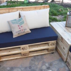 1001pallets.com-divano-modulare-con-cuscini-02