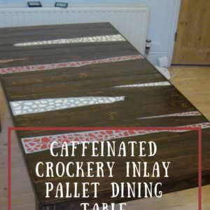 1001pallets.com-crockery-mosaic-pallet-dining-table-05