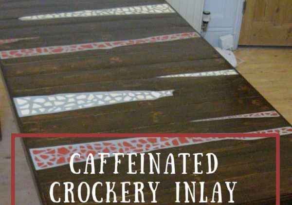 1001pallets.com-crockery-mosaic-pallet-dining-table-05