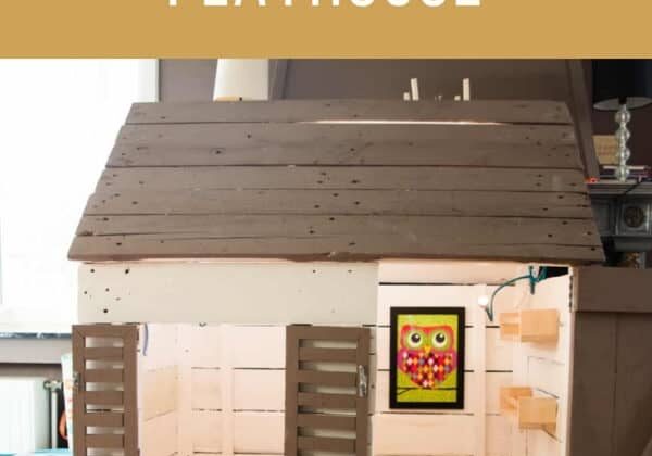 kids-pallet-playhouse