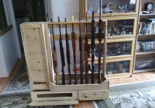 1001pallets.com-decorative-crate-lumber-gun-racks-02